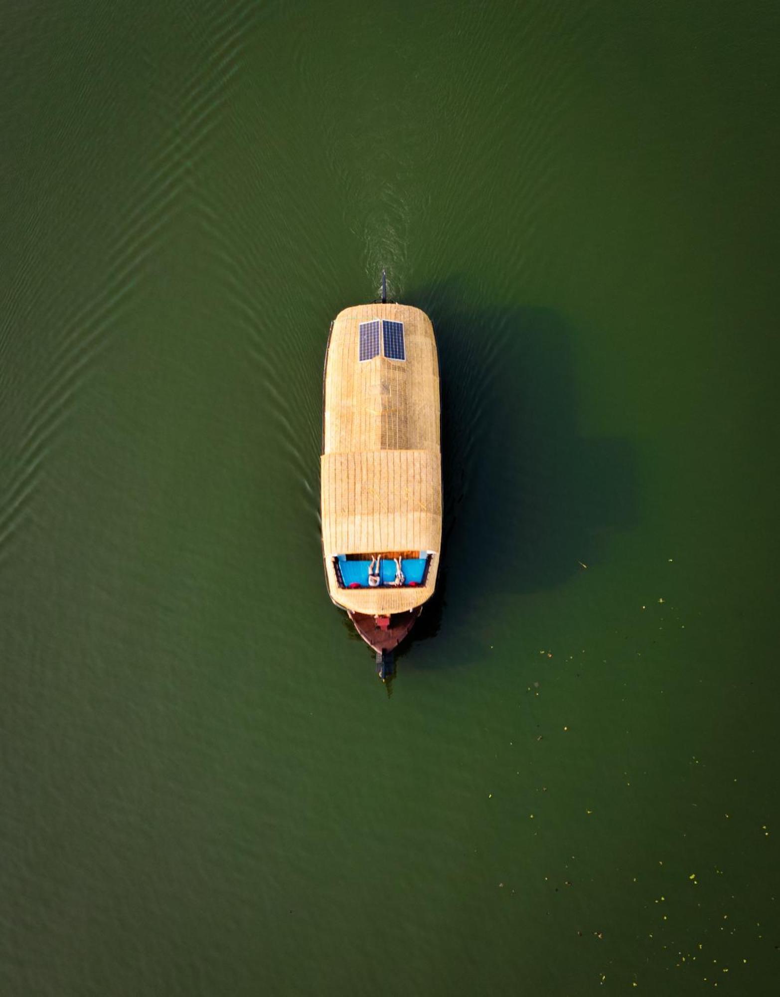 Why Not Houseboat Hotel Alappuzha Exterior photo